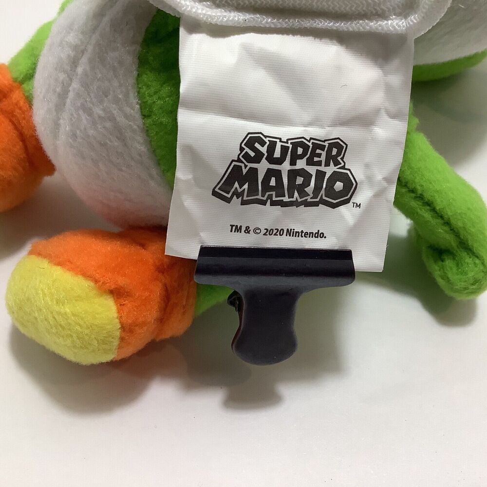 Yoshi 7" Nintendo Stuffed Green Plush Animal Toy Backpack Zipper Clip - Picture 8 of 8